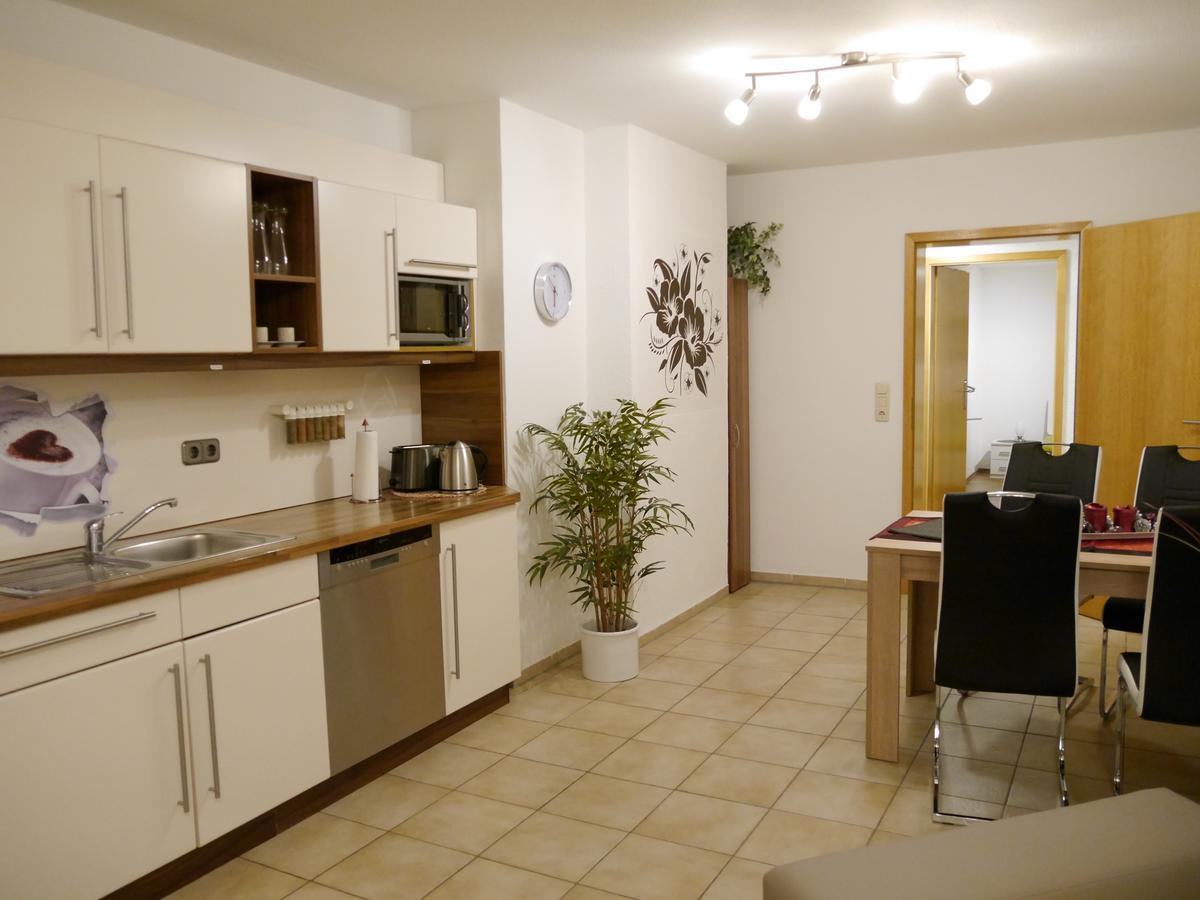 Ferienwohnung-Apartment Regnitztal ブッテンハイム エクステリア 写真