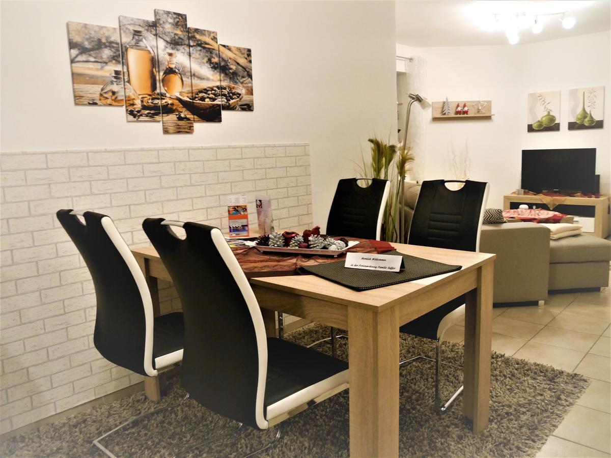 Ferienwohnung-Apartment Regnitztal ブッテンハイム エクステリア 写真