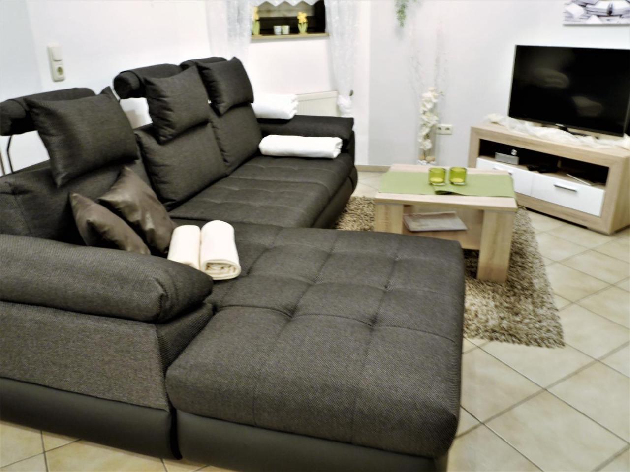 Ferienwohnung-Apartment Regnitztal ブッテンハイム エクステリア 写真