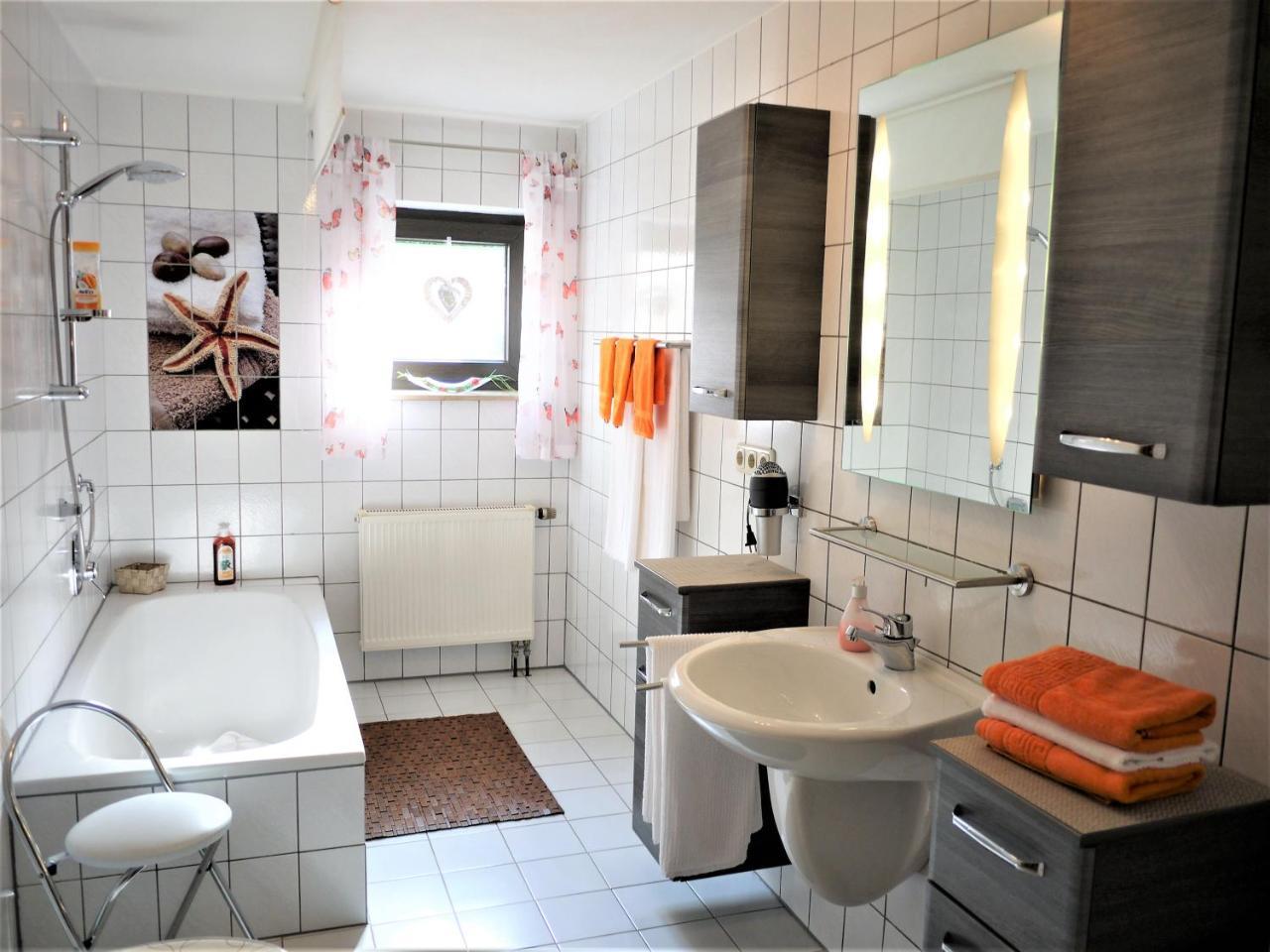 Ferienwohnung-Apartment Regnitztal ブッテンハイム エクステリア 写真